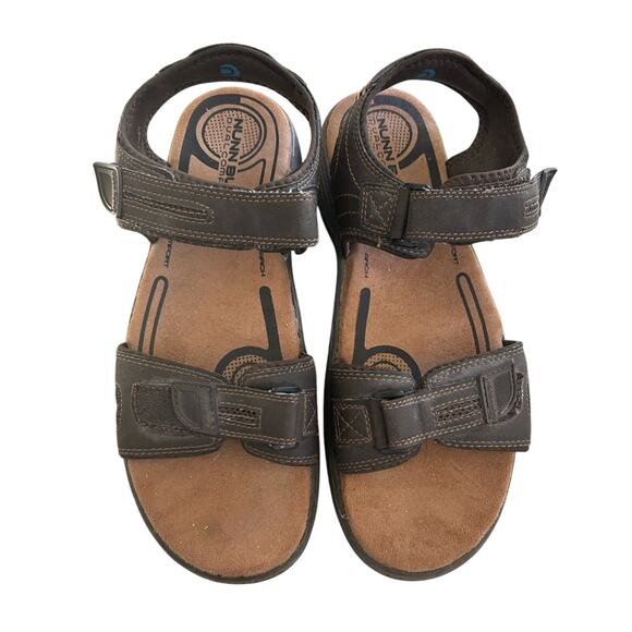 Sandals_&_Flip_Flops